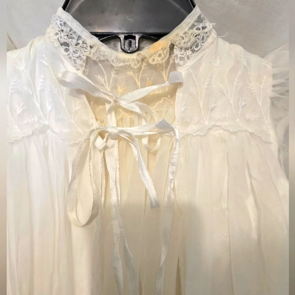 Vintage Baby girls 6 piece christening/ baptism outfit
